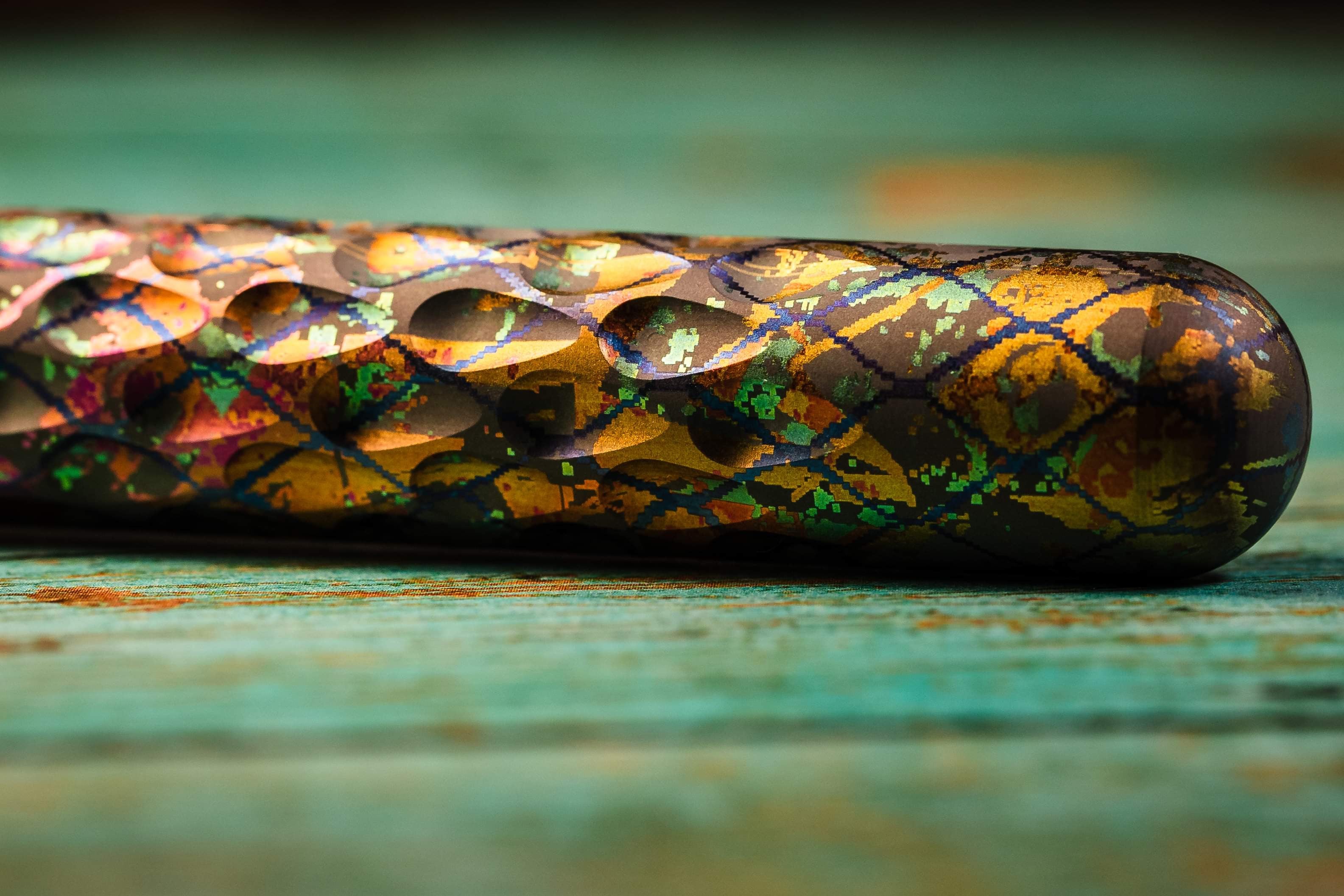 Signator Titanium Permanent Marker / Vault by Maratac® - Chaotic Aurora Pattern