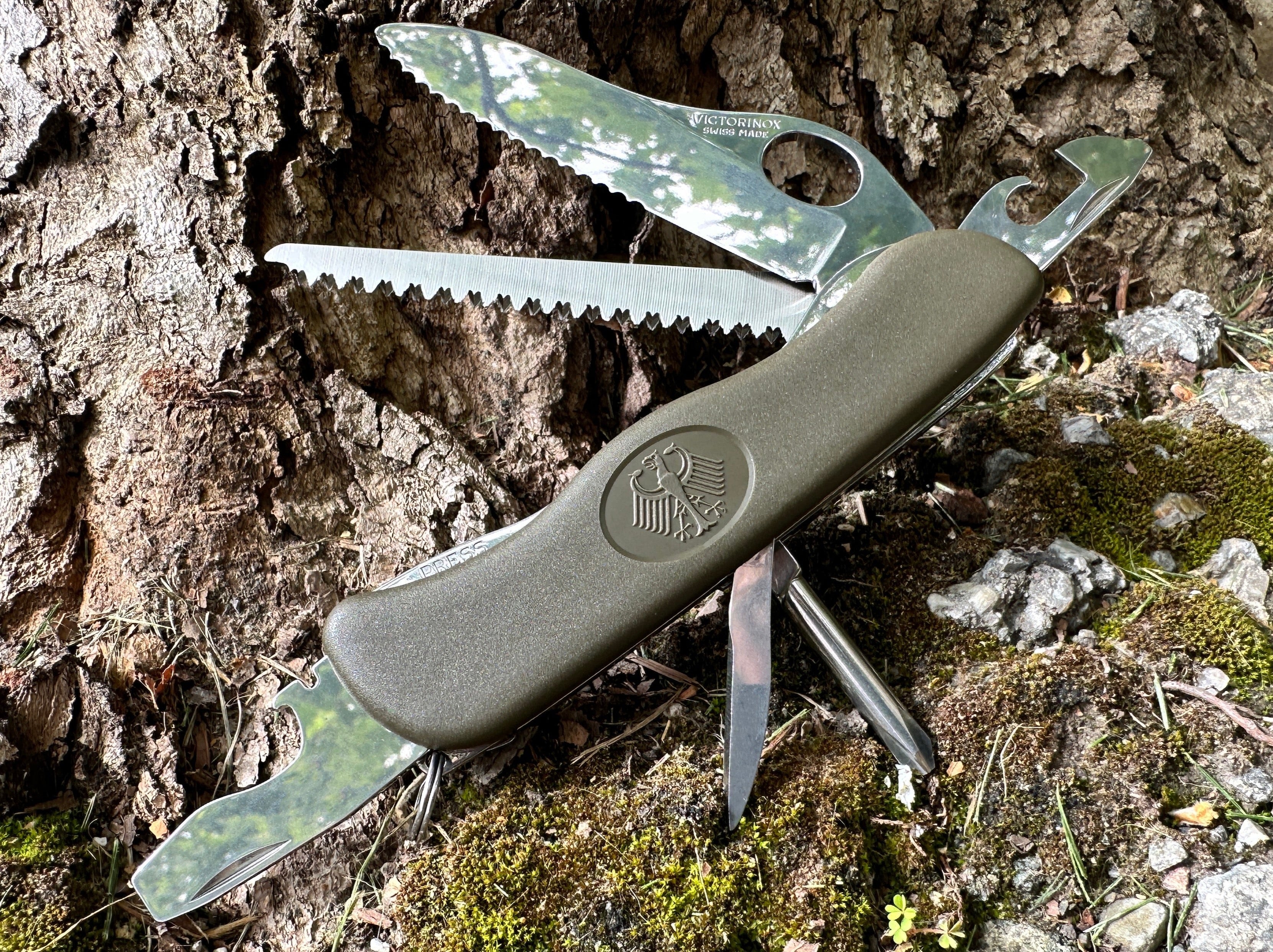 NATO / GOV - Victorinox German Military Issue Pocket Knife