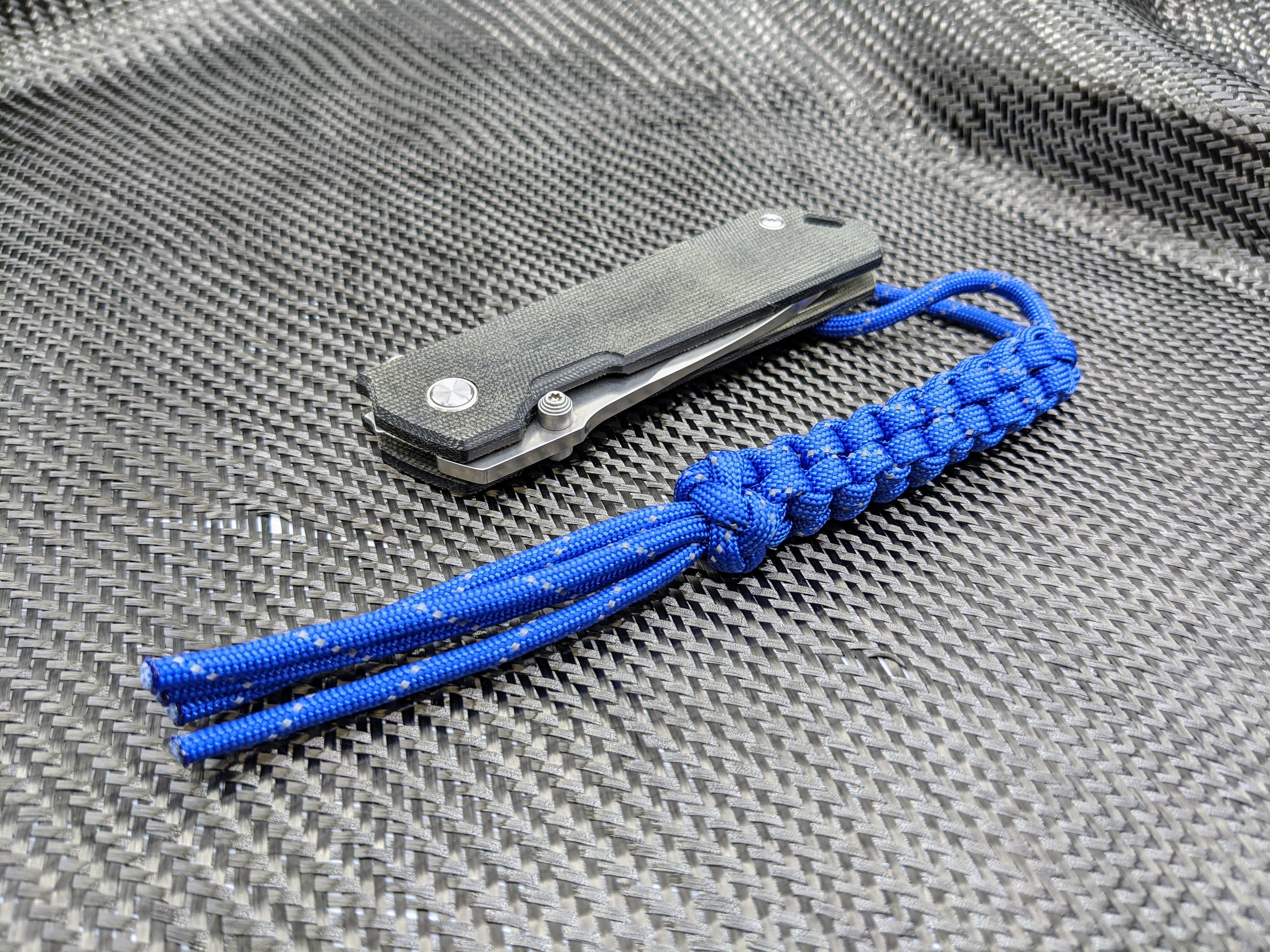 Reflective 550 Paracord Square Knot Lanyard ( 5 Pack )