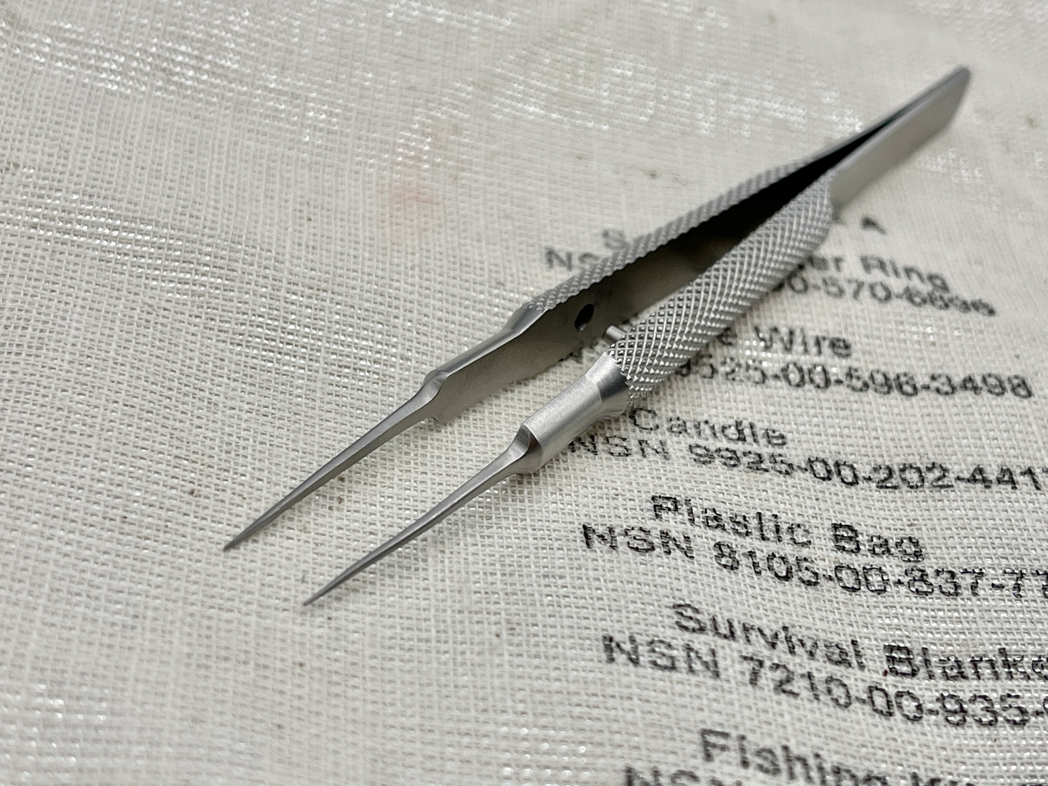 Watch Makers - Ultra Fine Tip Tweezers By Maratac®