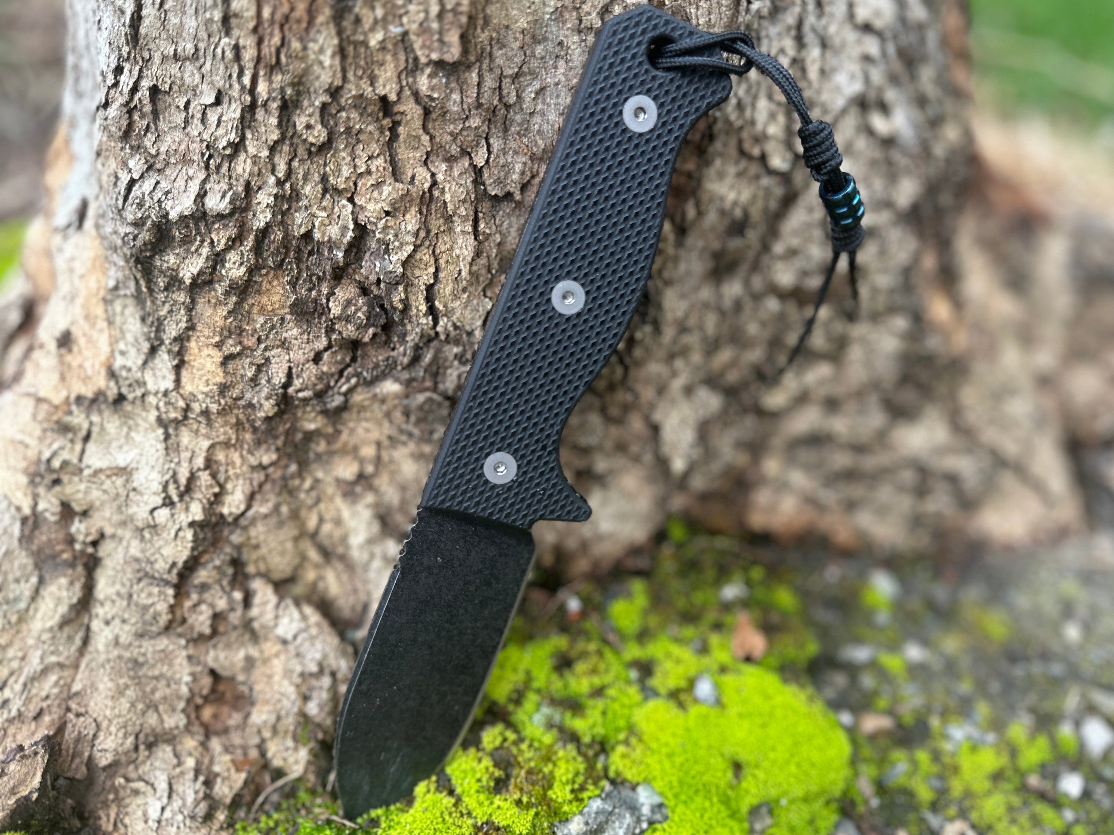 R4A - Ready 4 Action Knife / D2 Fixed Blade ( G10 Black Scales )