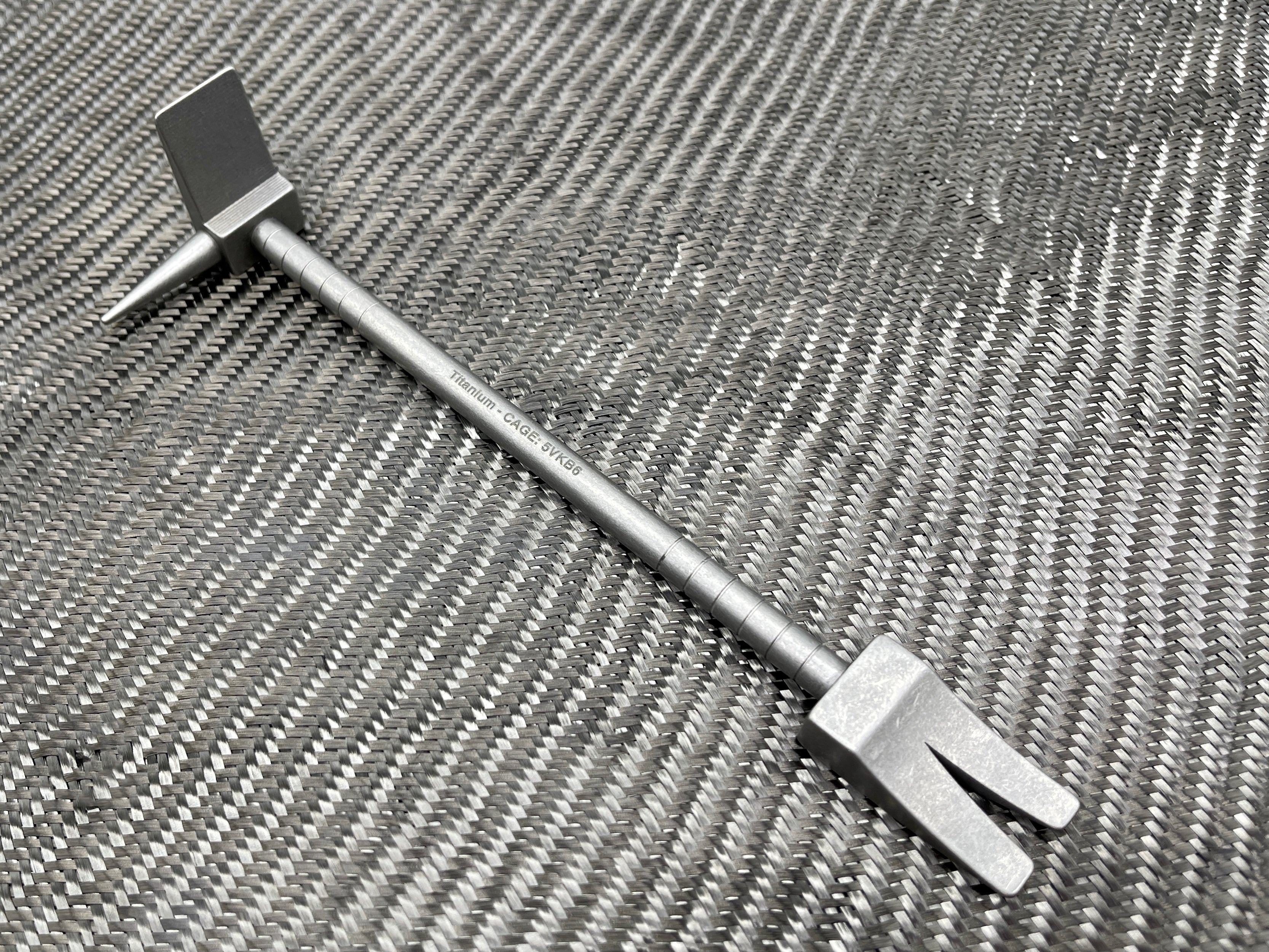 8" Ti Hooligan Forced Entry Tool - Titanium