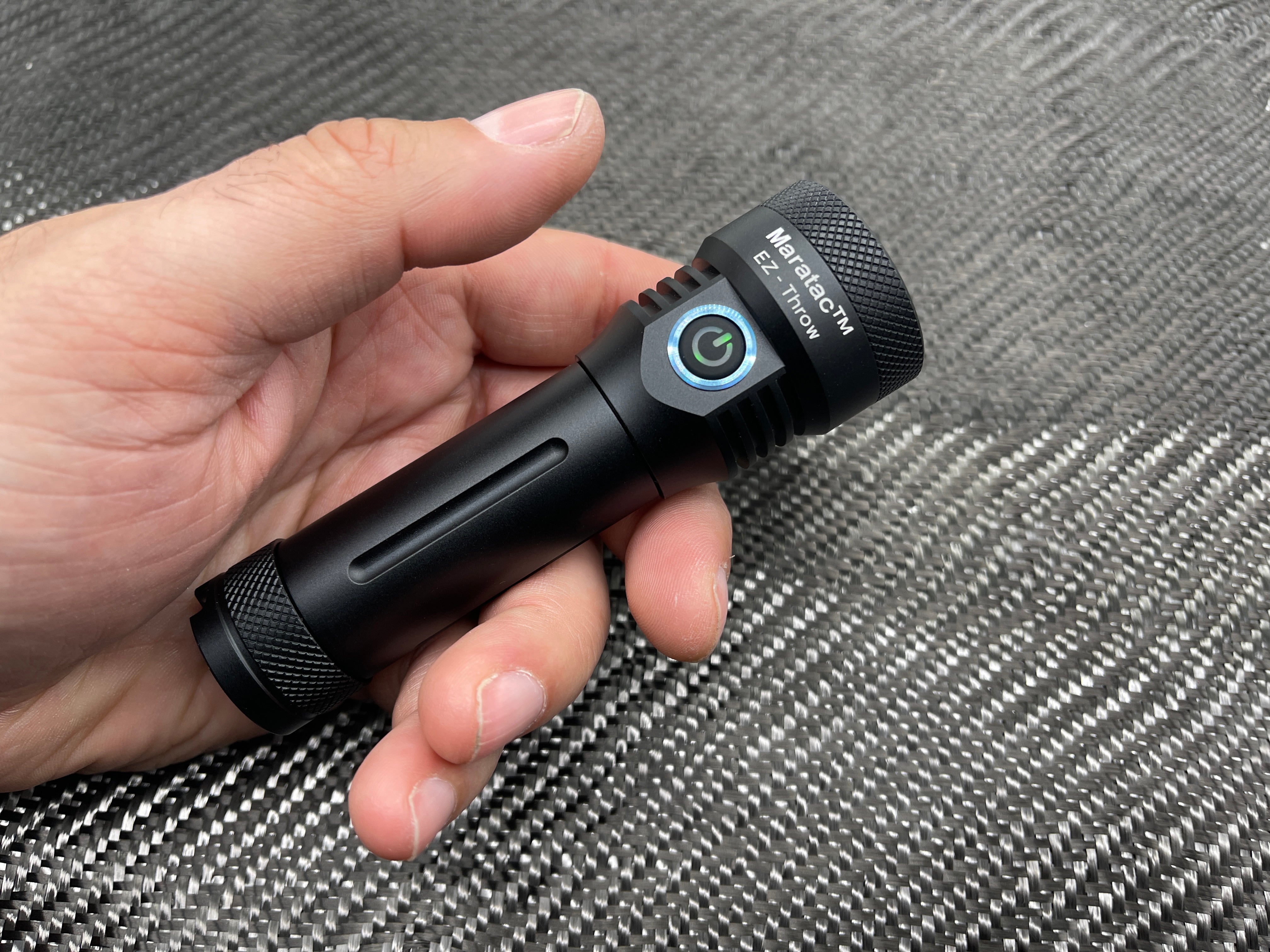 EZ - Throw 18650 / 21700 Flashlight by Maratac® ( + Built In Charger )