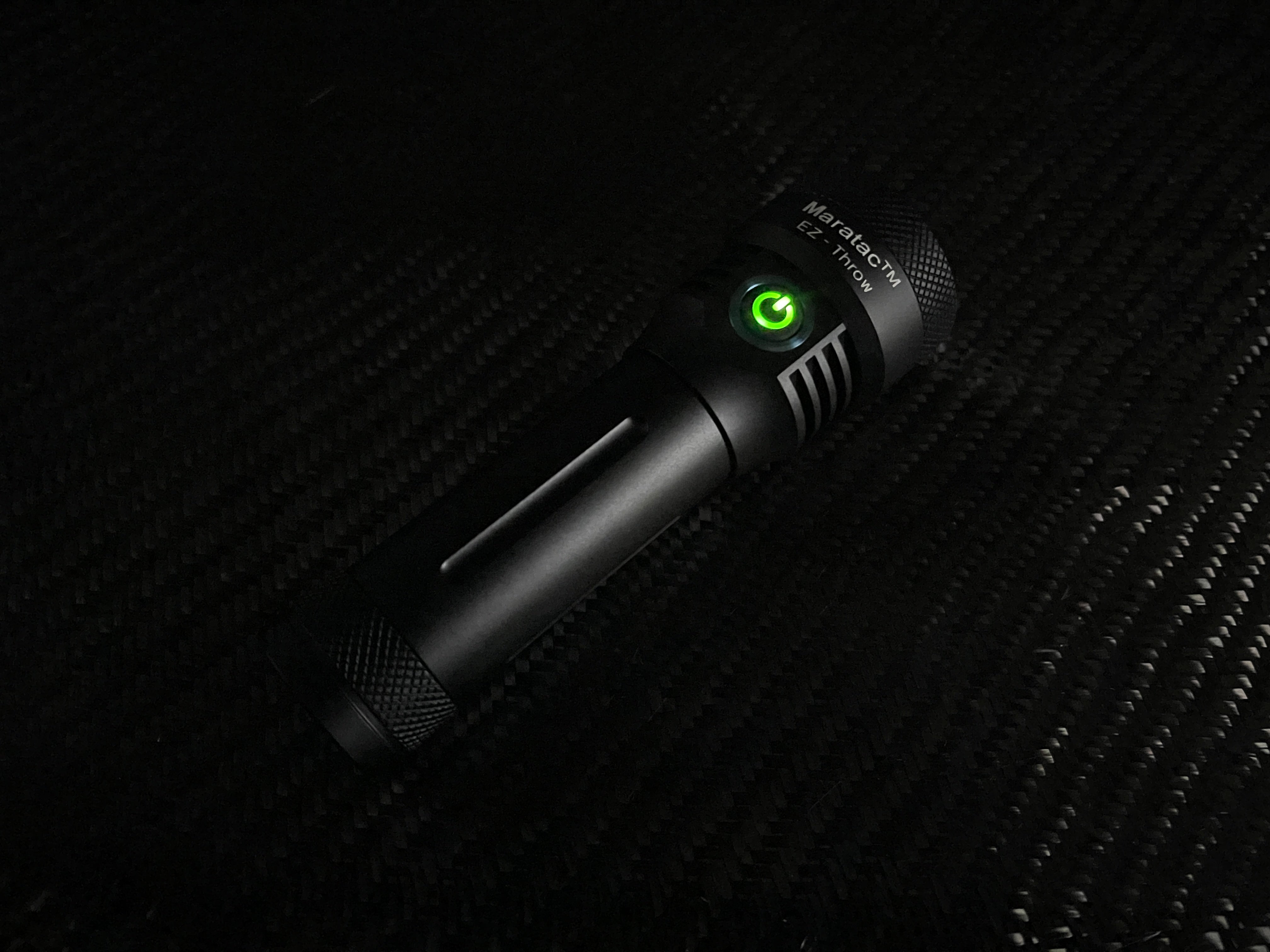 EZ - Throw 18650 / 21700 Flashlight by Maratac® ( + Built In Charger )