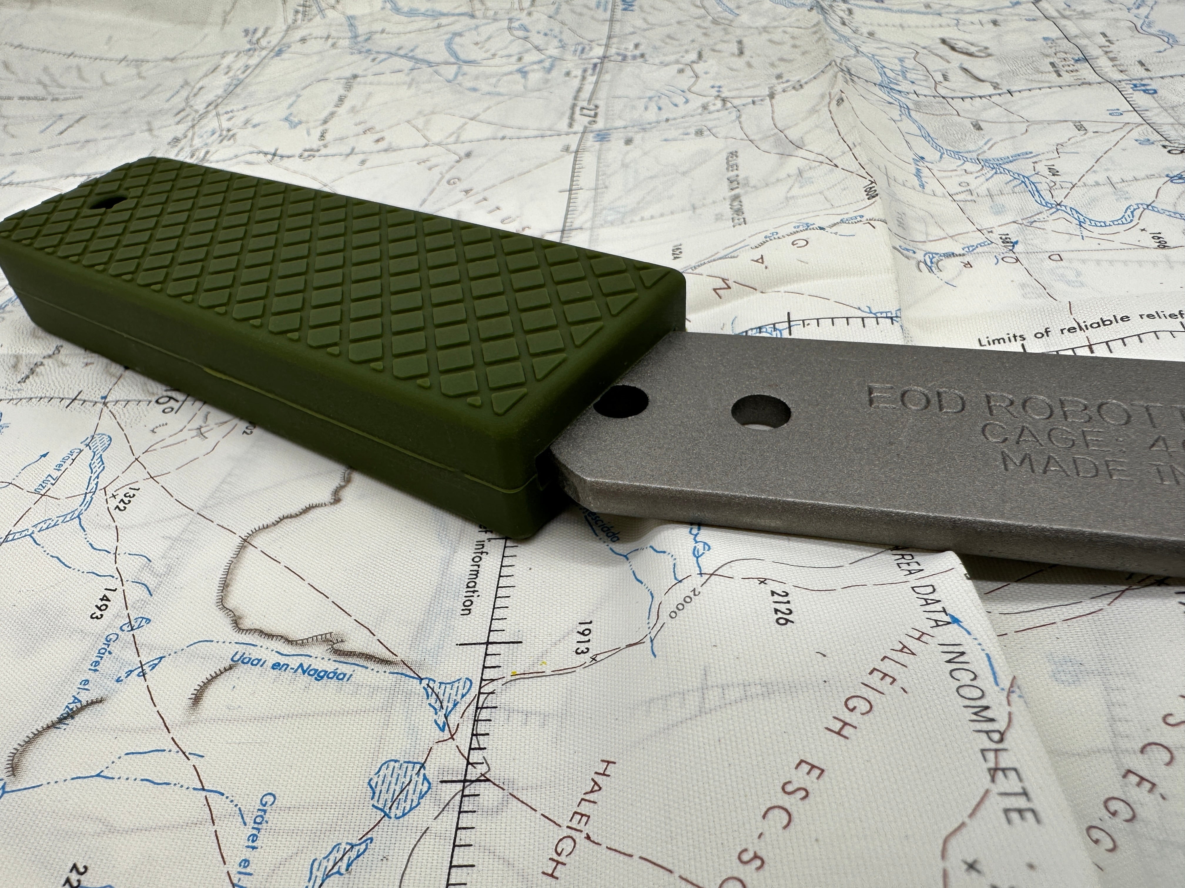 Breacher Grip - Slip On Handle For Large Breacher Bar