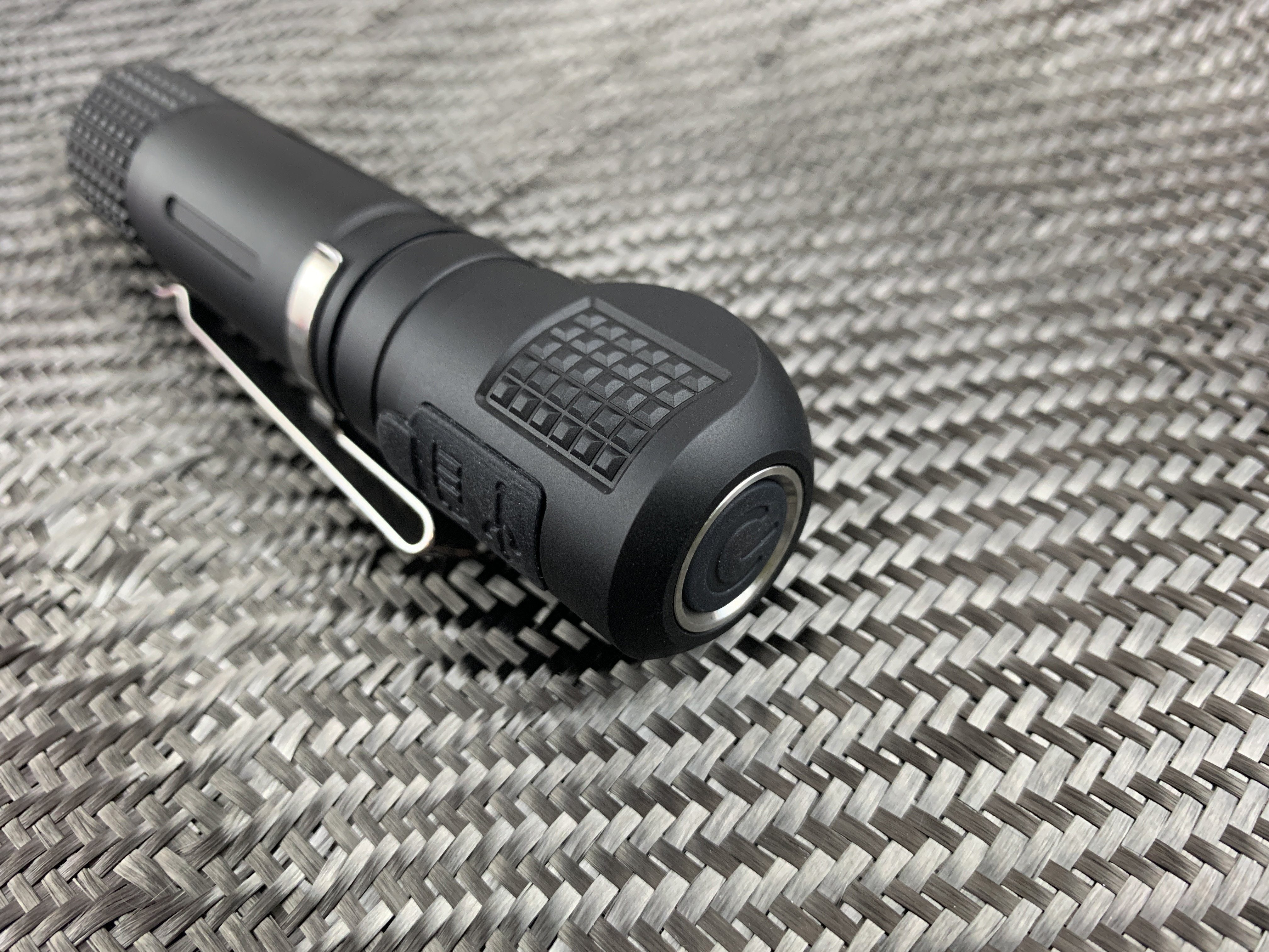 RA-18650 Right Angle Flood Flashlight by Maratac®