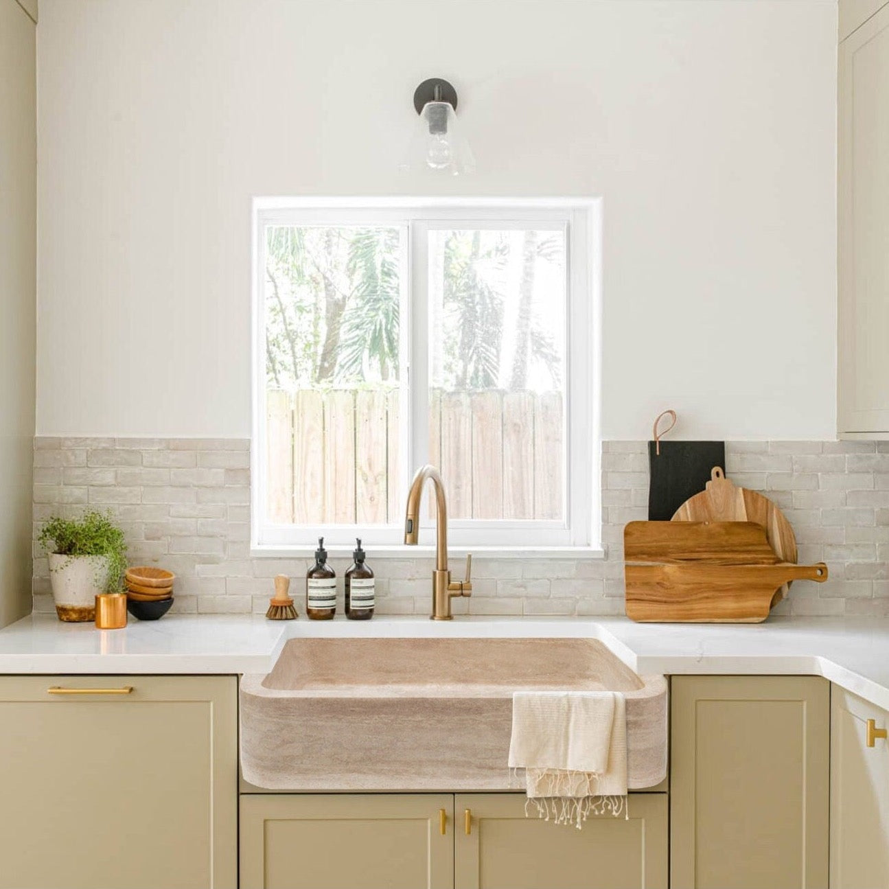 Troia Light Travertine Rectangular Farmhouse Kitchen Sink (W)18" (L)27.5" (H)7"